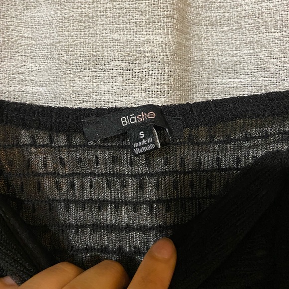 Puffy Polka Dot Sleeve Bodysuit - Picture 4 of 6